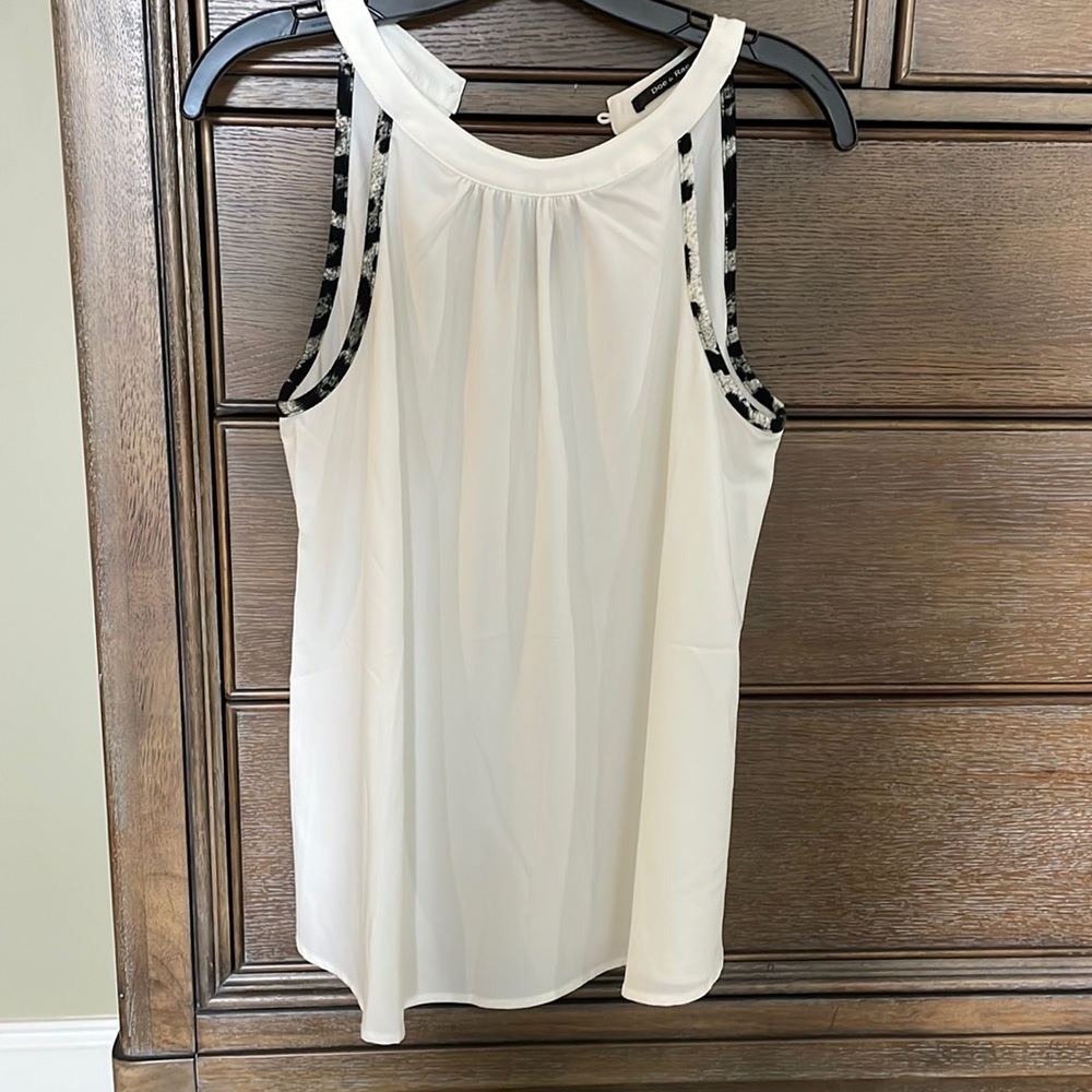 Doe & Rae sleeveless shirt